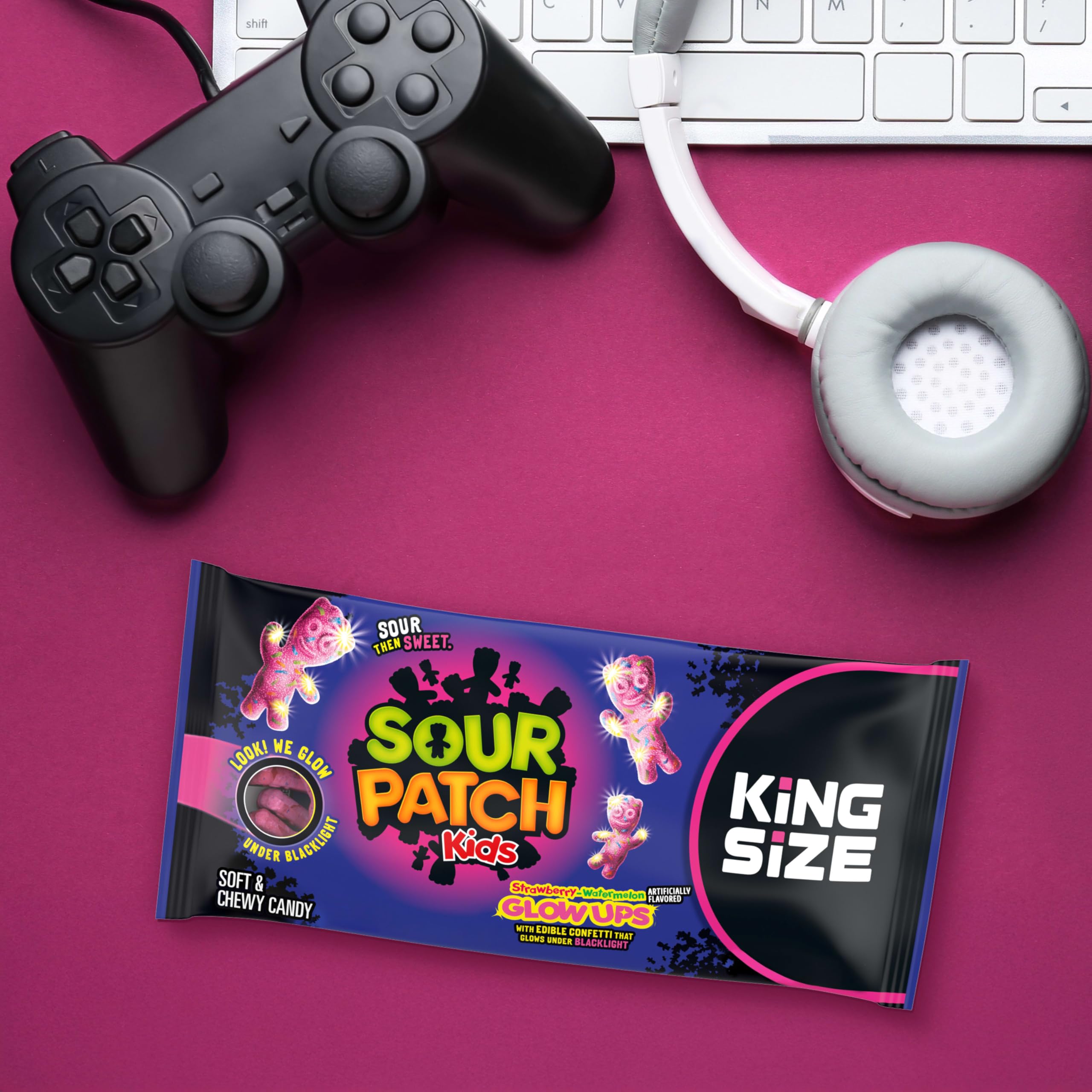 SOUR PATCH KIDS Glow Ups Strawberry-Watermelon Soft & Chewy Gummy Candy, Bulk Candy, King Size, 18-2.99 oz Bags - Image 7