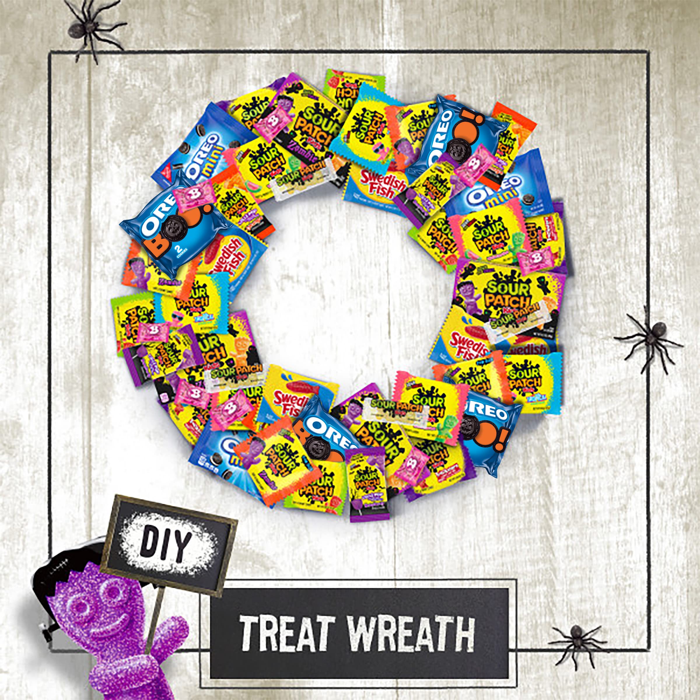 SOUR PATCH KIDS & SWEDISH FISH Mini Halloween Candy Variety Pack, 22 Trick or Treat Bags - Image 8